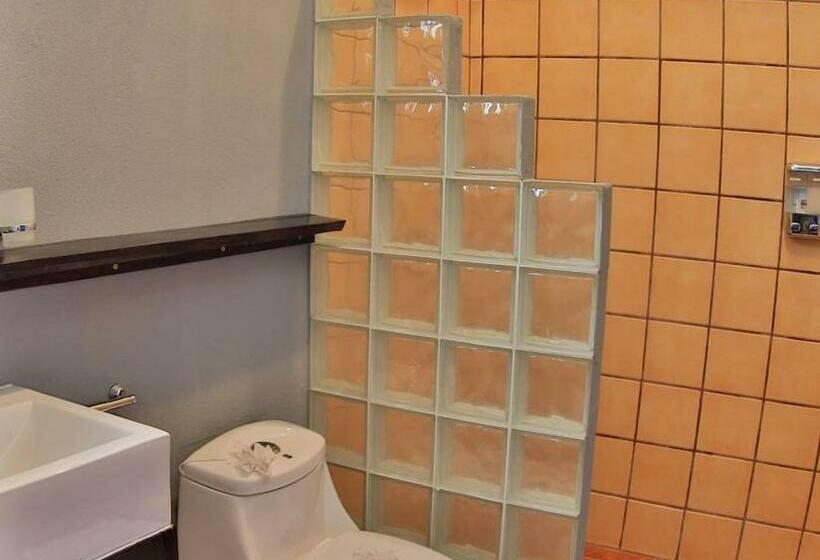 ホテル Dantita  Pitaya Lodge Sleeps 4