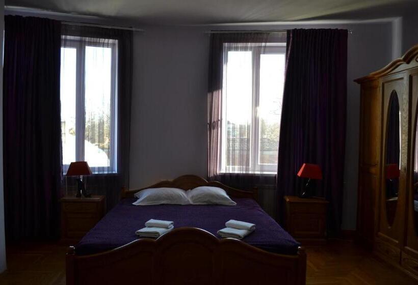 Mini Hotel Sakvoyage