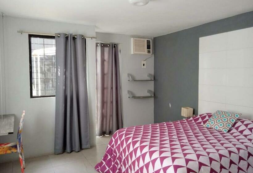 膳宿费 Queen Room Private Bathroom Aa Wifi 50 Mbps In Downtown Cancun