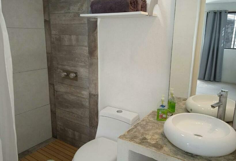 膳宿费 Queen Room Private Bathroom Aa Wifi 50 Mbps In Downtown Cancun