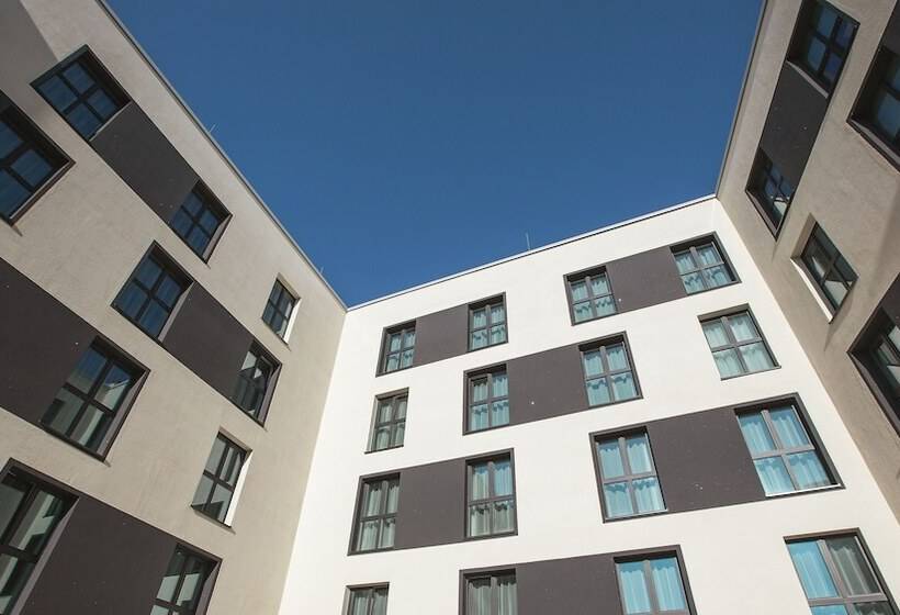 Holiday Inn The Niu Star Sindelfingen, An Ihg