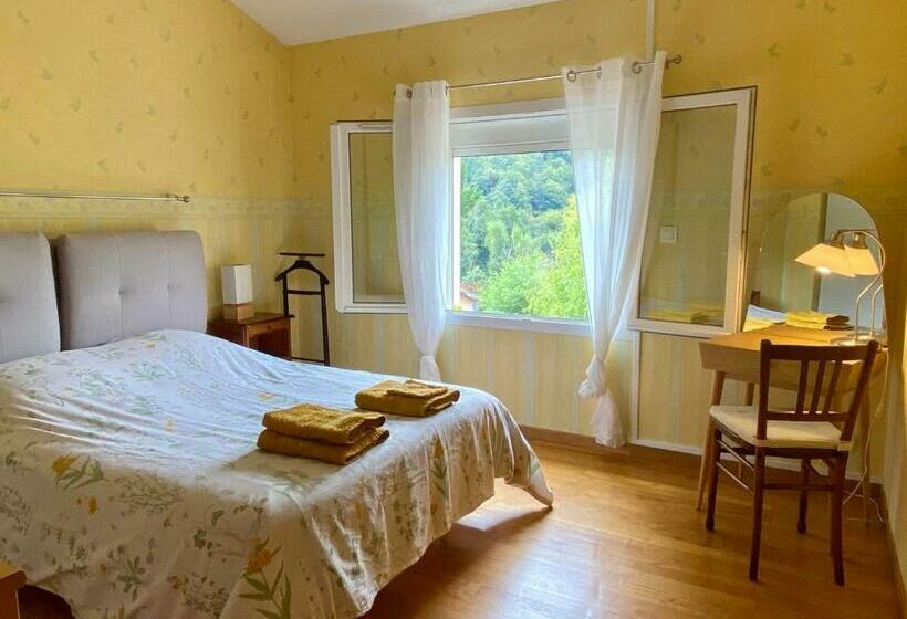 住宿加早餐  Les Ollieres Sur Eyrieux   La Maison Du Bonheur