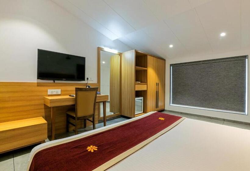 ホテル Gold Beach Villa