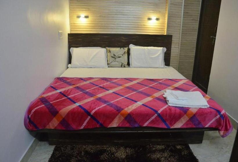 Отель Kanha Inn