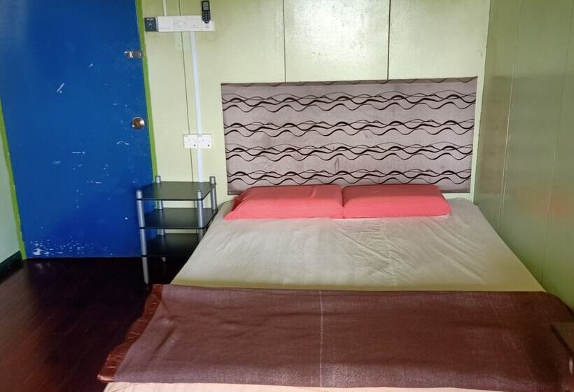 فندق Oyo 90366 Home Valley Guesthouse Tambunan