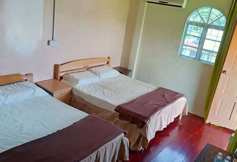 فندق Oyo 90366 Home Valley Guesthouse Tambunan