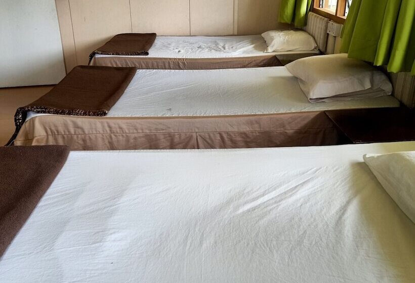 فندق Oyo 90366 Home Valley Guesthouse Tambunan