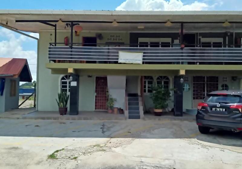 فندق Oyo 90366 Home Valley Guesthouse Tambunan