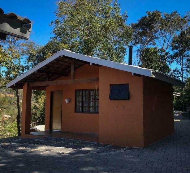 ペンション Pousada E Chalés Vista Linda