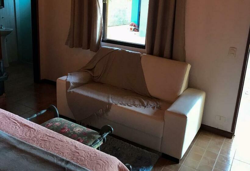 ペンション Pousada E Chalés Vista Linda