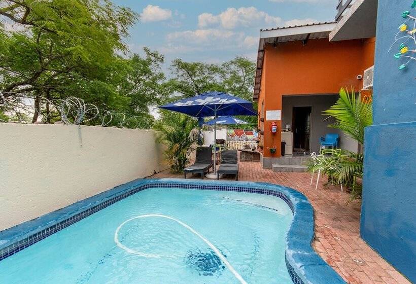 بنسيون Woodpeckers Guest House