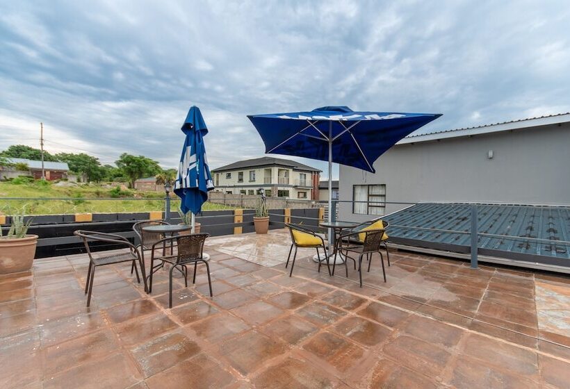 ペンション Woodpeckers Guest House