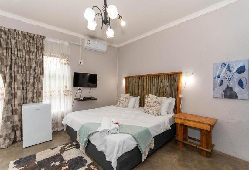 بنسيون Woodpeckers Guest House