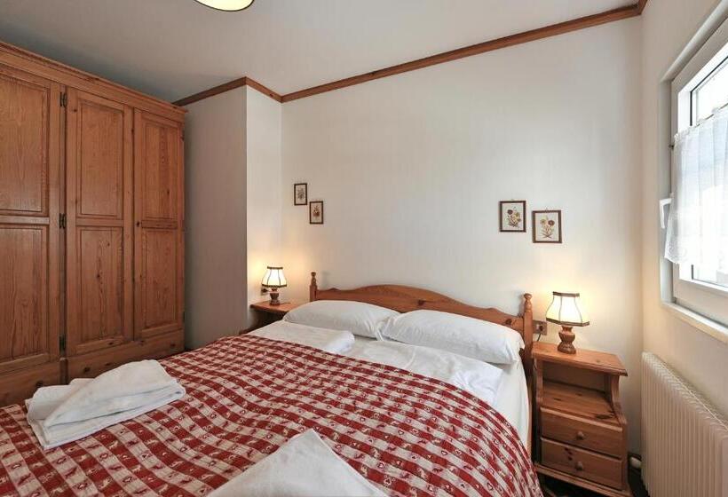 Residence Casa Metz Hrg