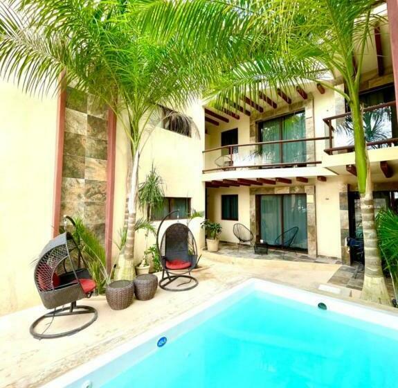 Suites Villas El Jardín