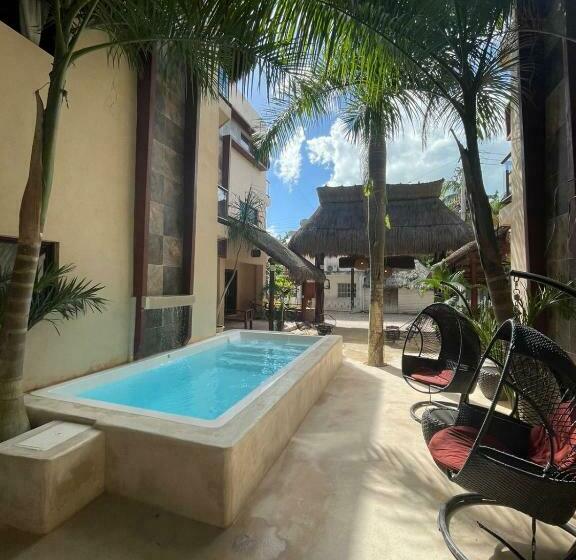 Suites Villas El Jardín