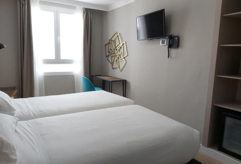 هاستل Micampus Burgos Centro Student Residence