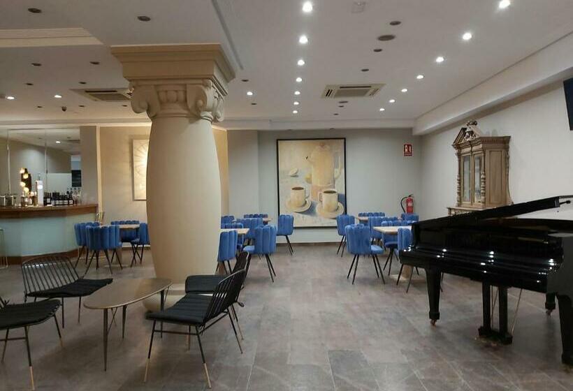 هاستل Micampus Burgos Centro Student Residence