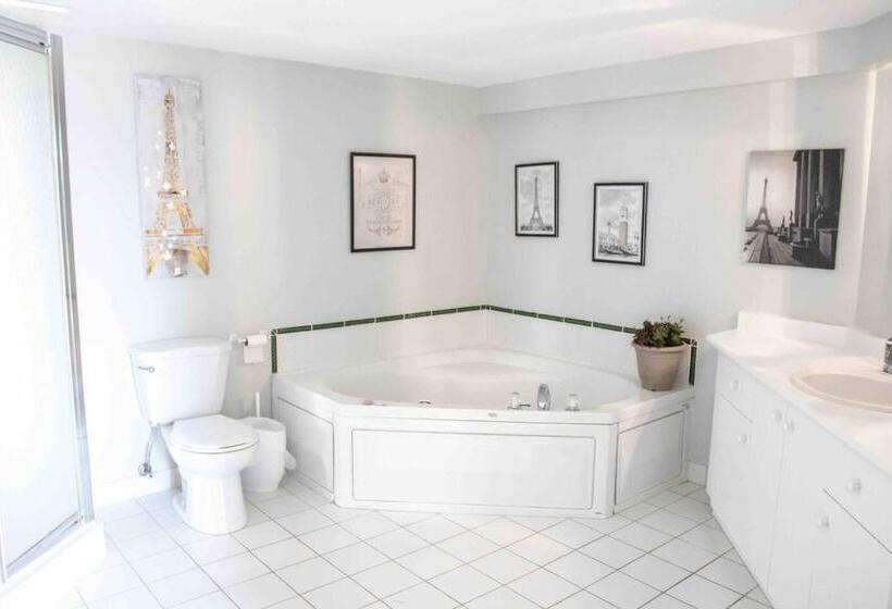 Общежитие The Jypsy Inn Chambre Damour Bracebridge