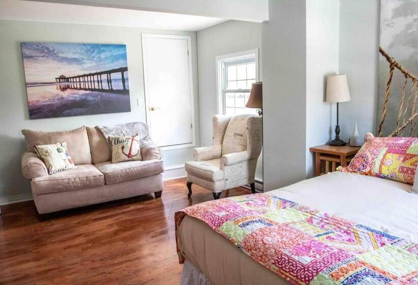 Общежитие The Jypsy Inn   Journey Apartment Muskoka