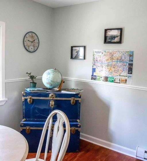 Общежитие The Jypsy Inn   Journey Apartment Muskoka