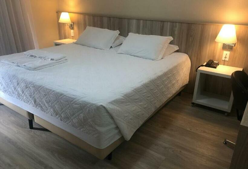 Aquarius Flat Aptos E Suítes