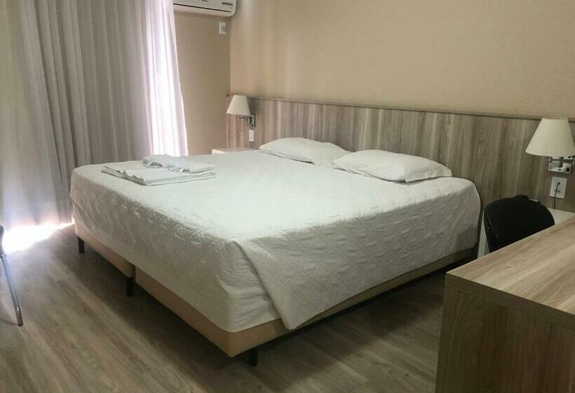 Aquarius Flat Aptos E Suítes