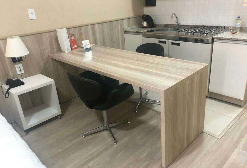 Aquarius Flat Aptos E Suítes