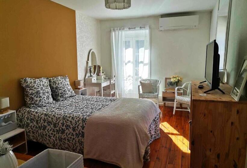 ベッドアンドブレックファースト La Dolce Vita Lucie