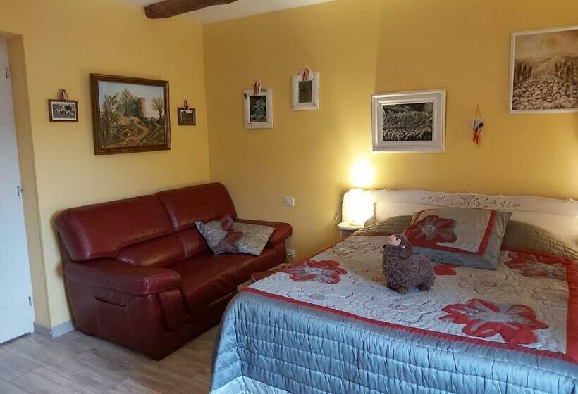 민박 Gîte Lo Fédou D Antraigues Sur Volane