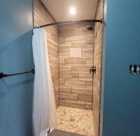 مبيت وإفطار The Colburn Schoolhouse   Literature Suite