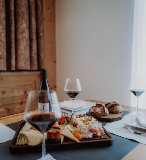 Das Verwall   Finest Serviced Apartments