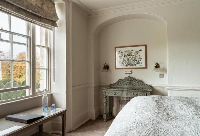 酒店 The Falcon Inn