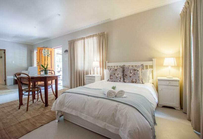 بنسيون Hoogwater Cottage