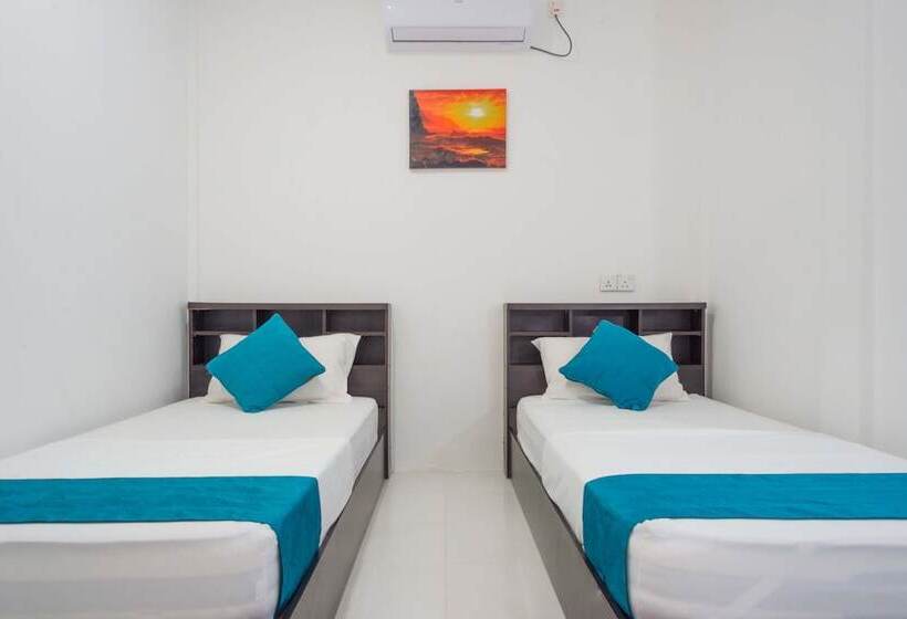 پانسیون Palm Gate Maldives