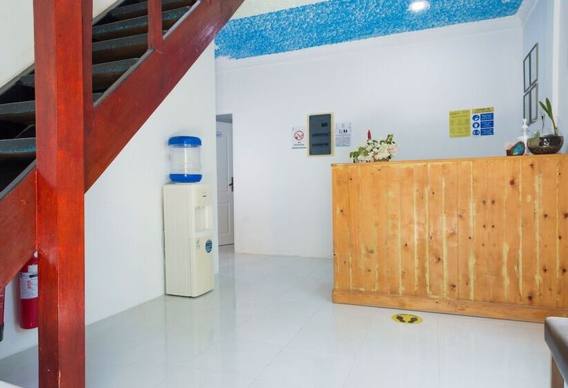 پانسیون Palm Gate Maldives