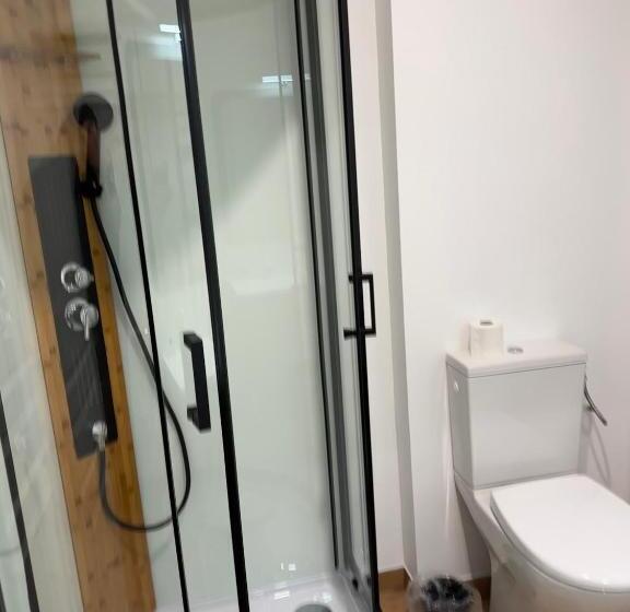 بنسيون Studio Familial Maison De L église Du Couvent