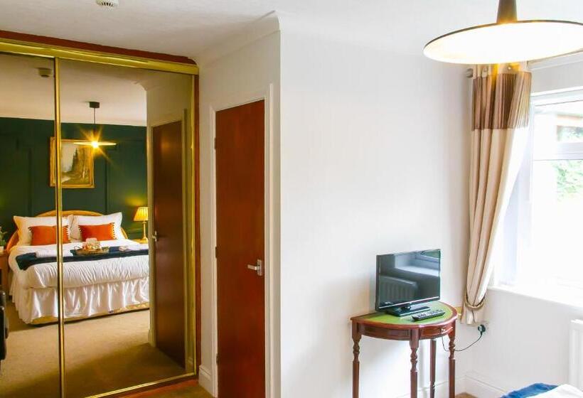 펜션 The Mayfield Apartment