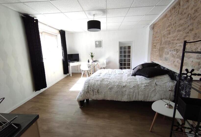 Appartement Jarnioux   Les Meublés Des Pierres Dorées