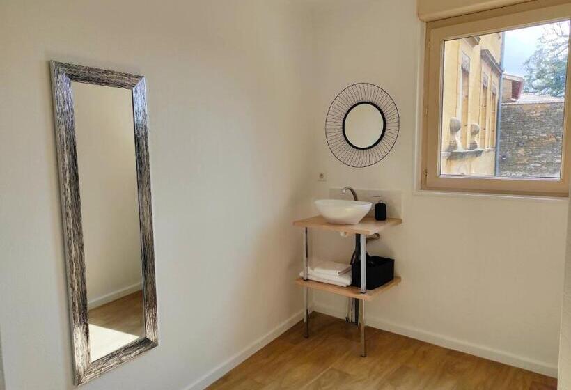 Appartement Jarnioux   Les Meublés Des Pierres Dorées