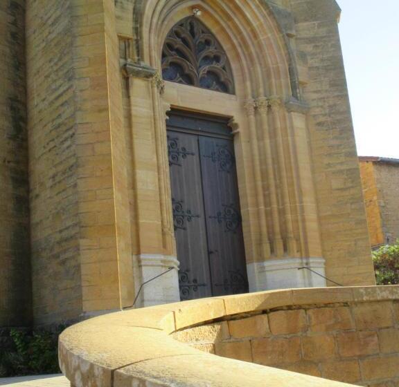Appartement Jarnioux   Les Meublés Des Pierres Dorées