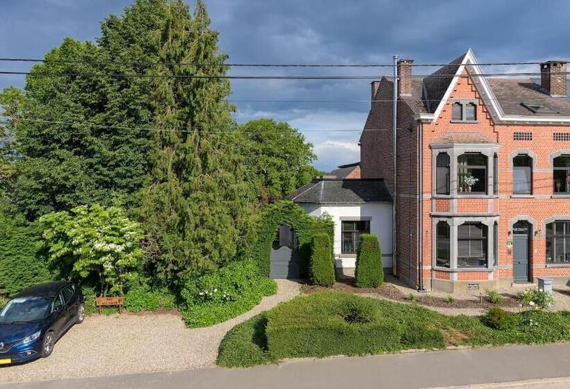 ベッドアンドブレックファースト Rue Haute By M&m 4 Sterren Bed En Breakfast Vlakbij Maastricht