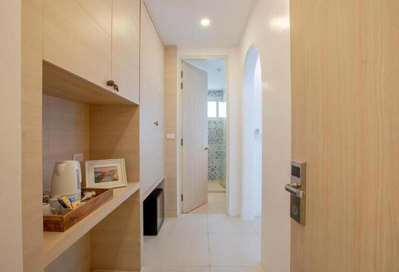 هتل Costa Beach Residence & Jacuzzi