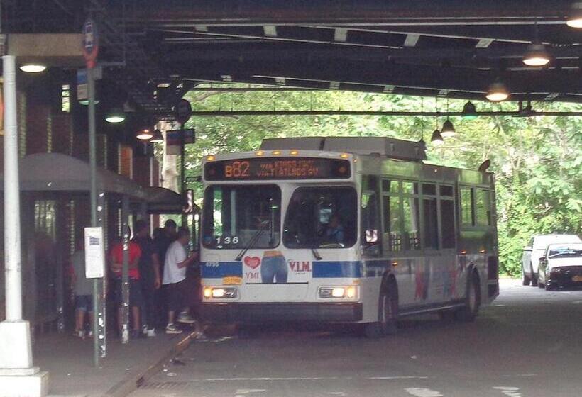 پانسیون Classical American House 3