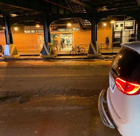 پانسیون Classical American House 3