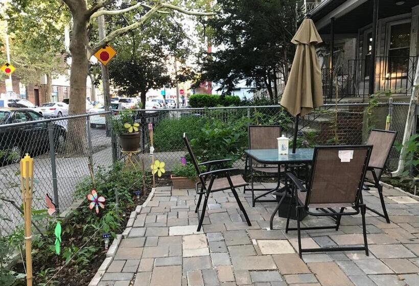 پانسیون Classical American House 3