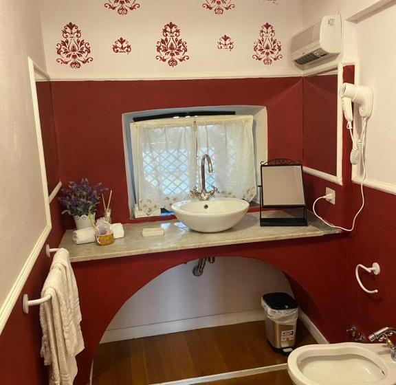 پانسیون La Foresteria Di Palazzo Picedi Benettini