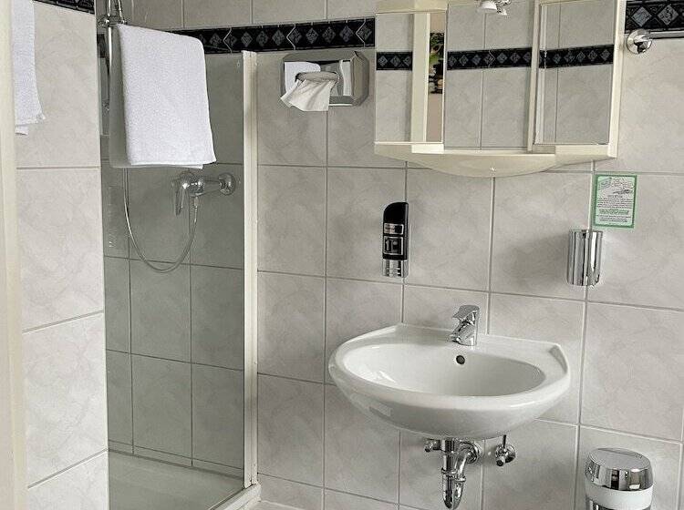 צימר Am Ledermuseum