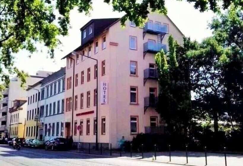 住宿加早餐  Am Ledermuseum