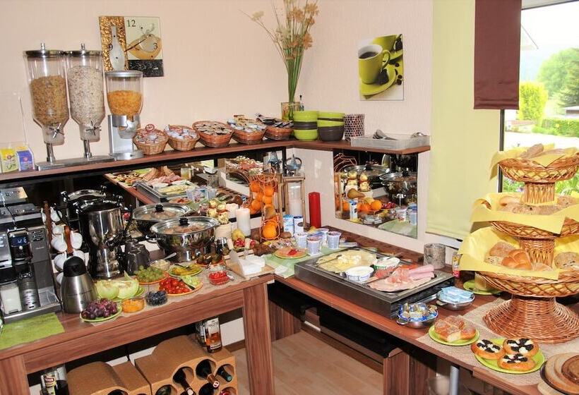 Bed and Breakfast Pension Elan